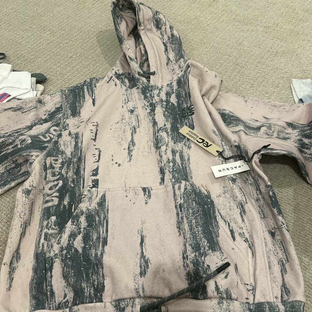 PacSun Black and Cream Hoodie